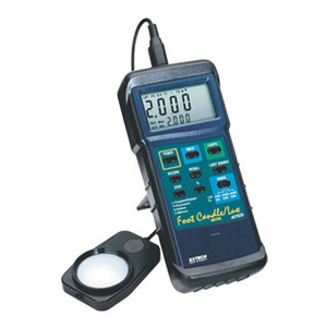 Heavy Duty Light Meter with PC Interface  407026  EXTECH